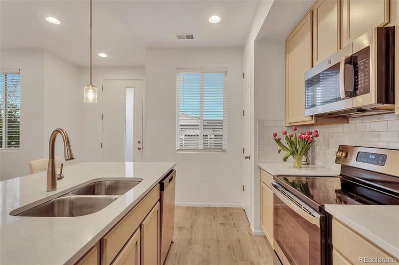 23 Uriah St, Aurora, CO 80018