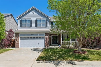 20431 Union Cir, Aurora, CO 80015