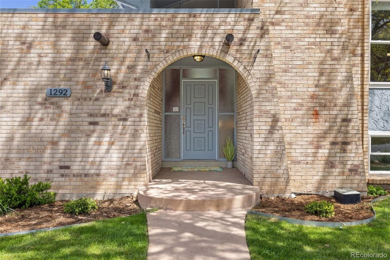 1292 Cedar St, Broomfield, CO 80020