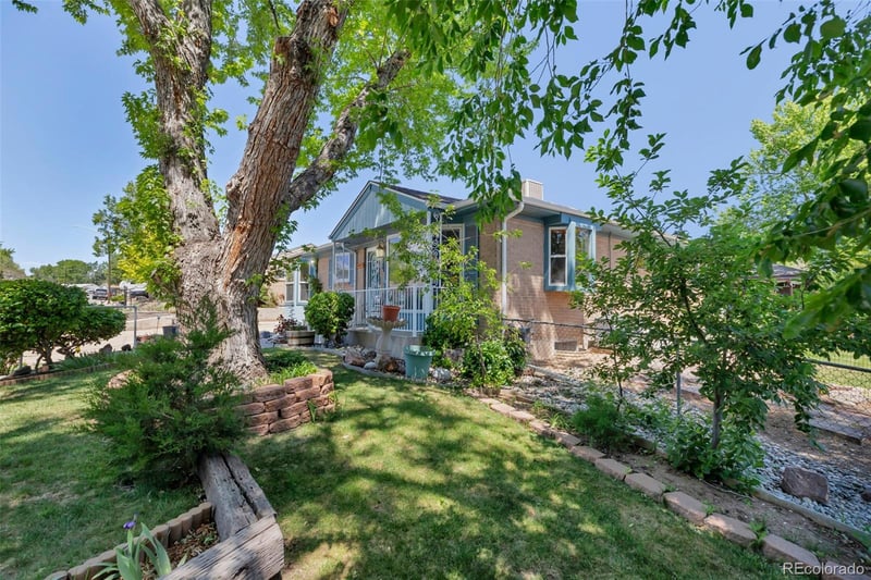 329 109th Ave, Northglenn, CO 80233