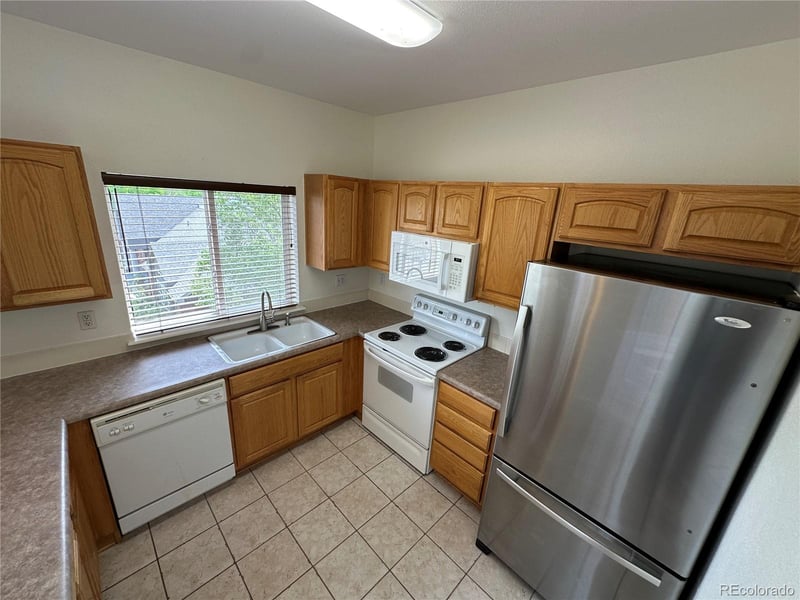 2895 W Riverwalk Cir #301, Littleton, CO 80123