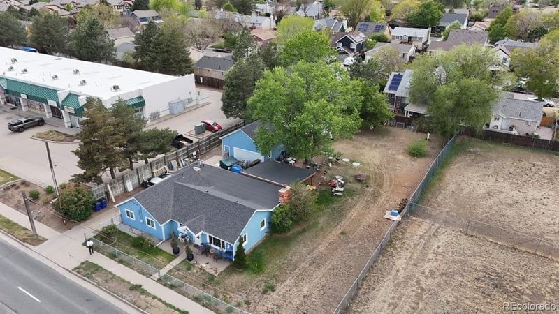 1761 Chambers Rd, Aurora, CO 80011