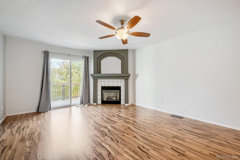12008 Hoye Dr, Aurora, CO 80012
