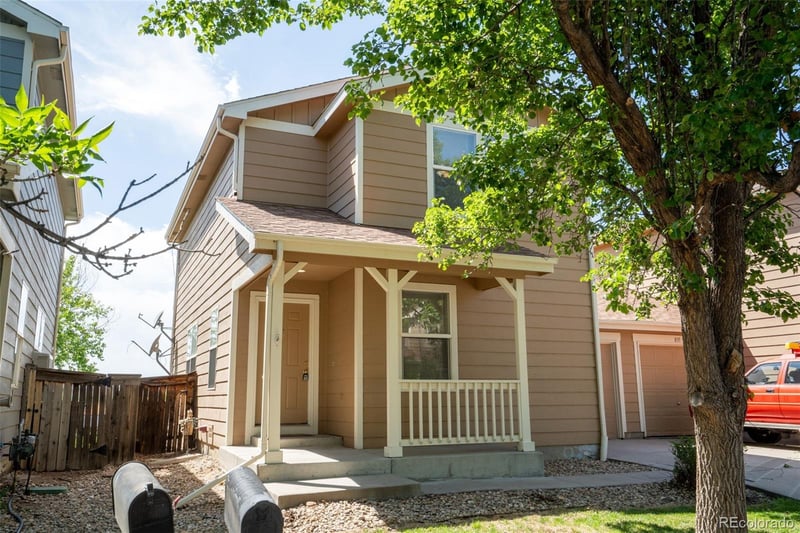 837 Mockingbird Ln, Brighton, CO 80601