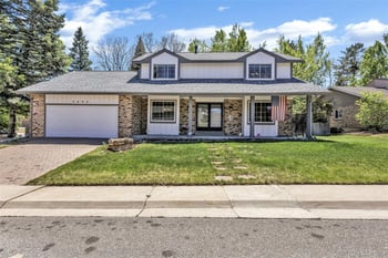 3894 E Long Pl, Centennial, CO 80122