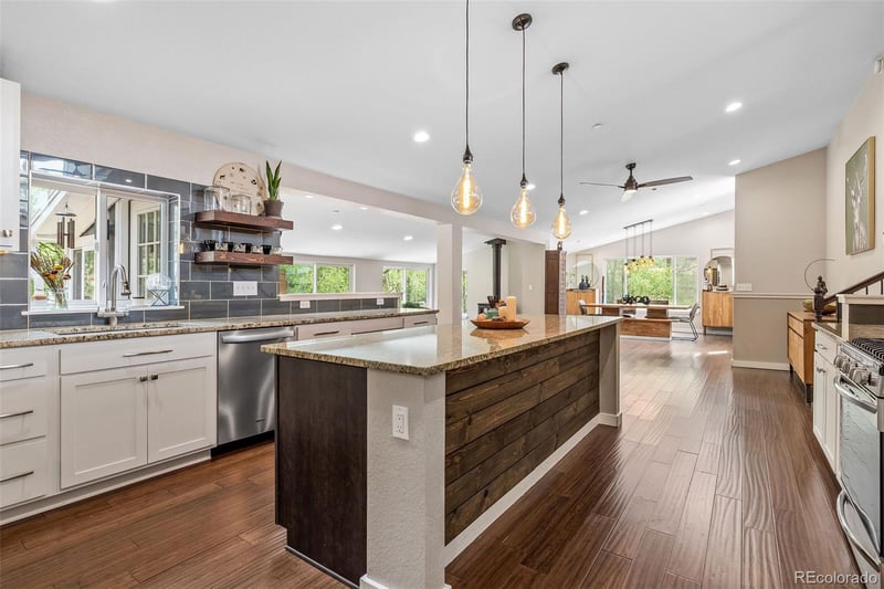 626 Valley Ln, Boulder, CO 80302
