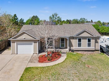 20950 Ida Ave, Centennial, CO 80015