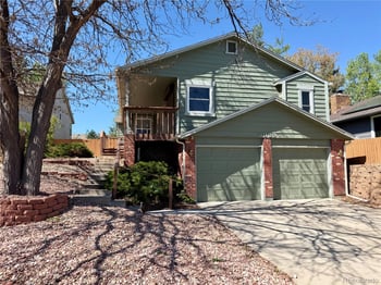 8039 Newport Ct, Centennial, CO 80112