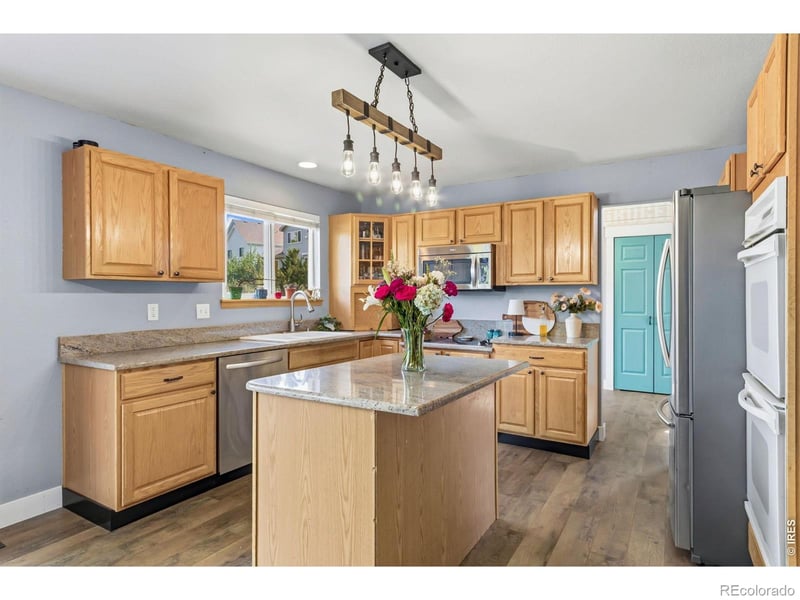 4220 Promontory Ct, Loveland, CO 80537