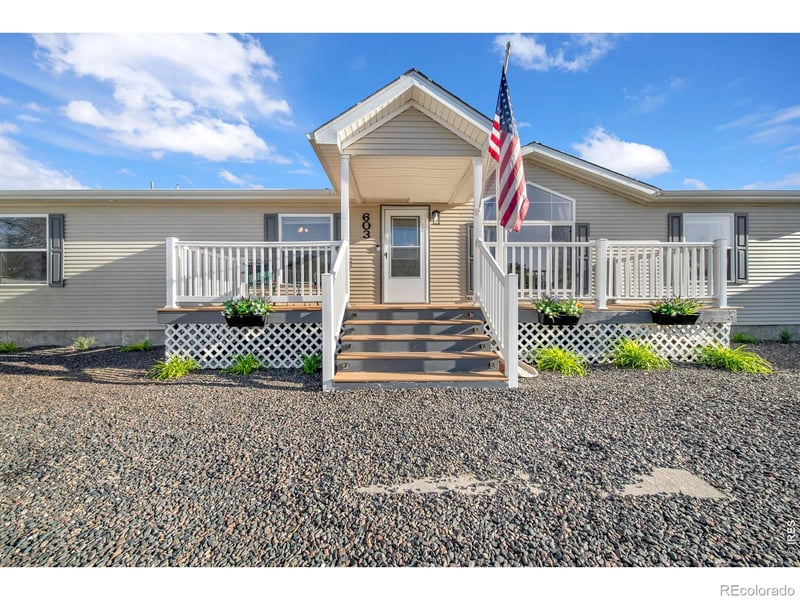 603 Lark Ln, Sterling, CO 80751