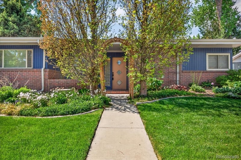10530 W 22nd Pl, Lakewood, CO 80215