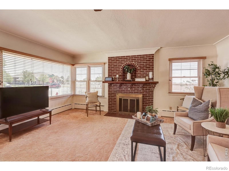 4 Cottonwood Ave, Eaton, CO 80615