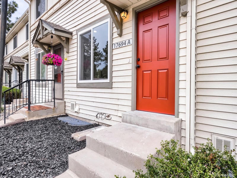 17694 Loyola Dr #A, Aurora, CO 80013