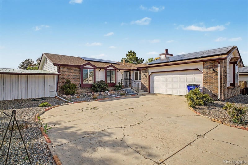 2757 Salida St, Aurora, CO 80013