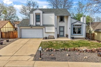 17693 Tennessee Dr, Aurora, CO 80017