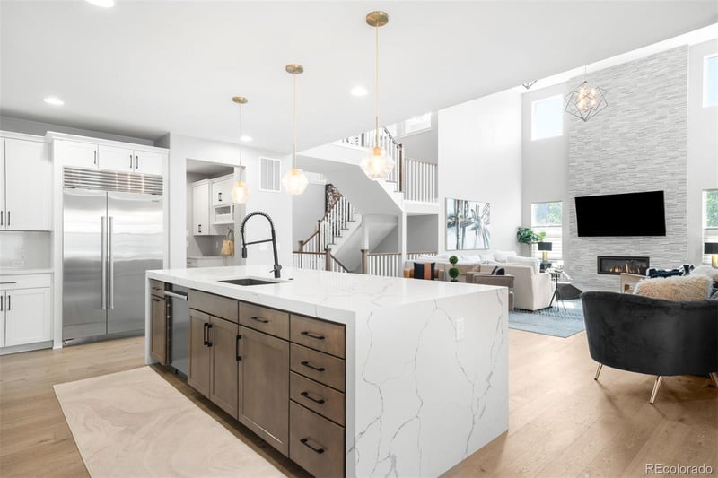 1688 Oakpoint Way, Castle Pines, CO 80108