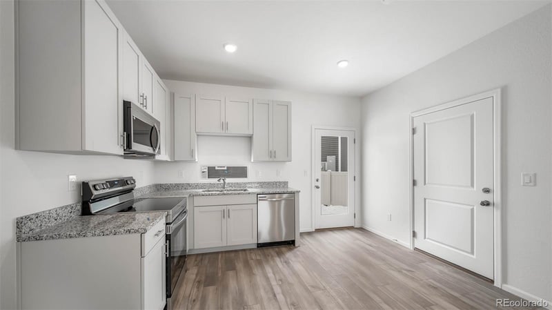 12590 100th Ave, Commerce City, CO 80022