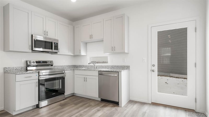 12590 100th Ave, Commerce City, CO 80022