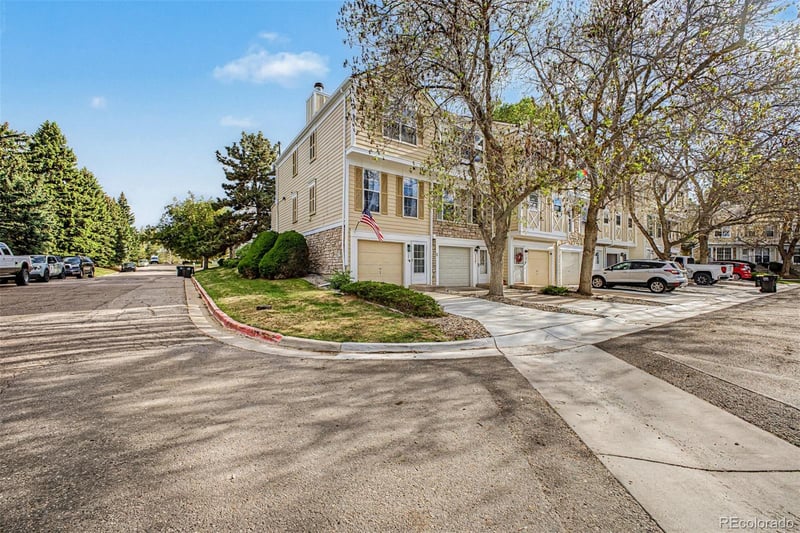 9525 Coal Mine Ave #A, Littleton, CO 80123