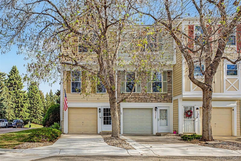 9525 Coal Mine Ave #A, Littleton, CO 80123