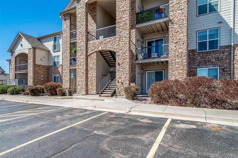 7292 Blackhawk St #203, Englewood, CO 80112