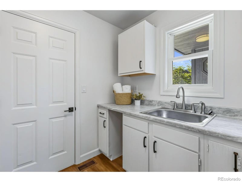 1622 40th St Ct, Evans, CO 80620