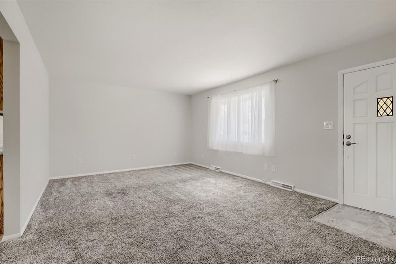 1182 Nucla St, Aurora, CO 80011