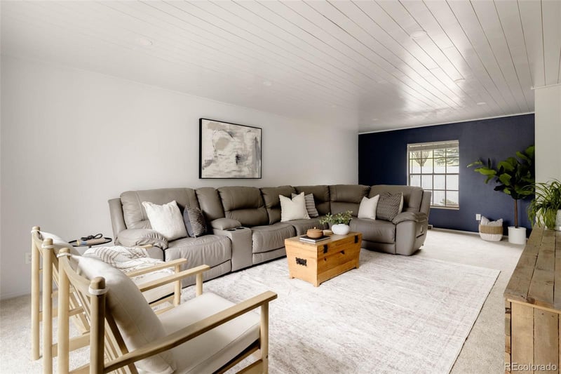 7392 S Madison Cir, Centennial, CO 80122