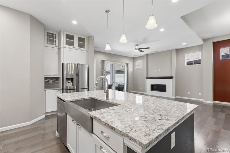 2350 Lassen Ln, Castle Rock, CO 80109