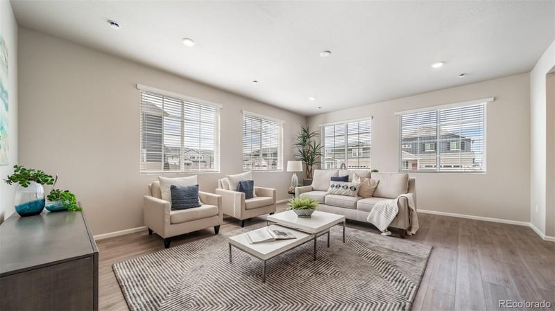 10125 Scranton Ct, Commerce City, CO 80022