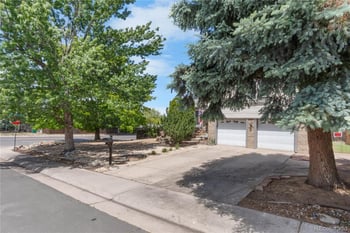 13105 Idaho Pl, Aurora, CO 80012