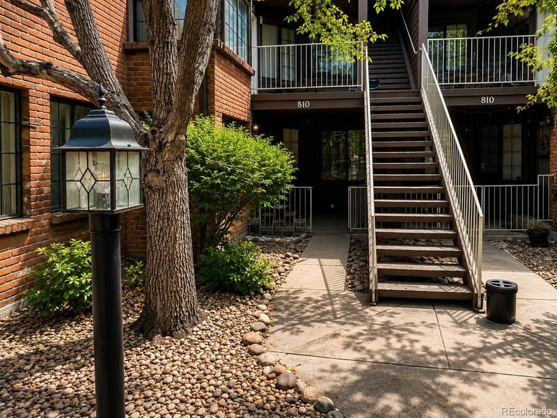 810 Vance St #A, Lakewood, CO 80226