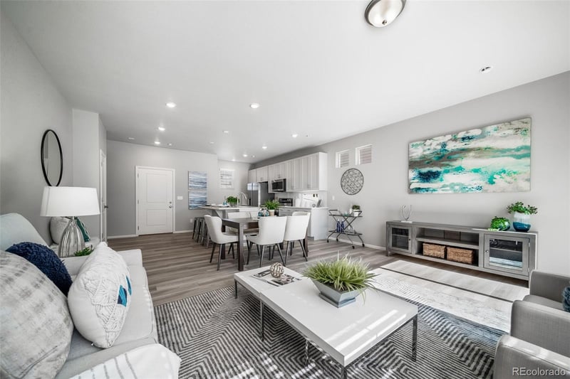 10052 Salem Ct, Commerce City, CO 80022