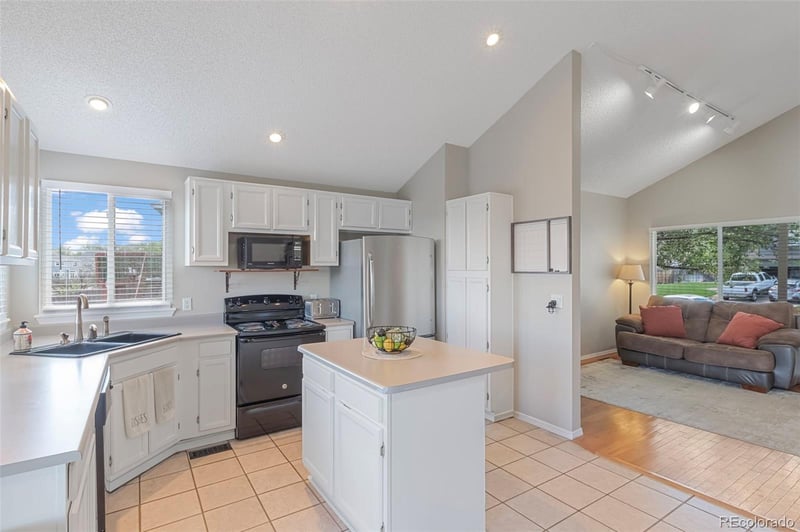 7762 Kyle Way, Littleton, CO 80125