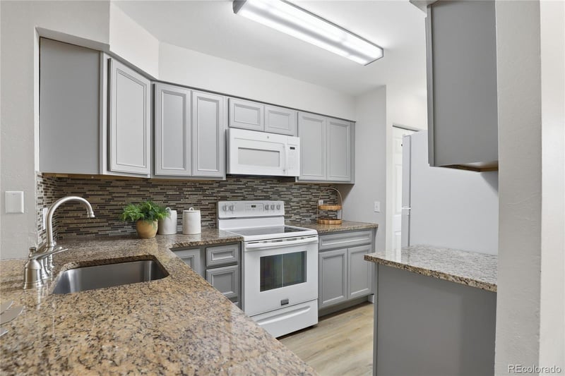 19761 Summerset Ln, Parker, CO 80138