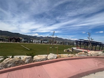 9912 Monte Vista Ave, Littleton, CO 80125