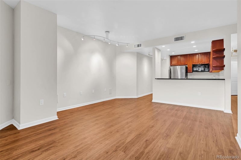925 Lincoln St #3C, Denver, CO 80203