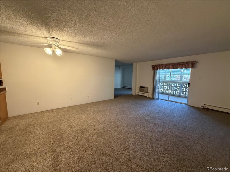 3184 Heather Gardens Way #205, Aurora, CO 80014