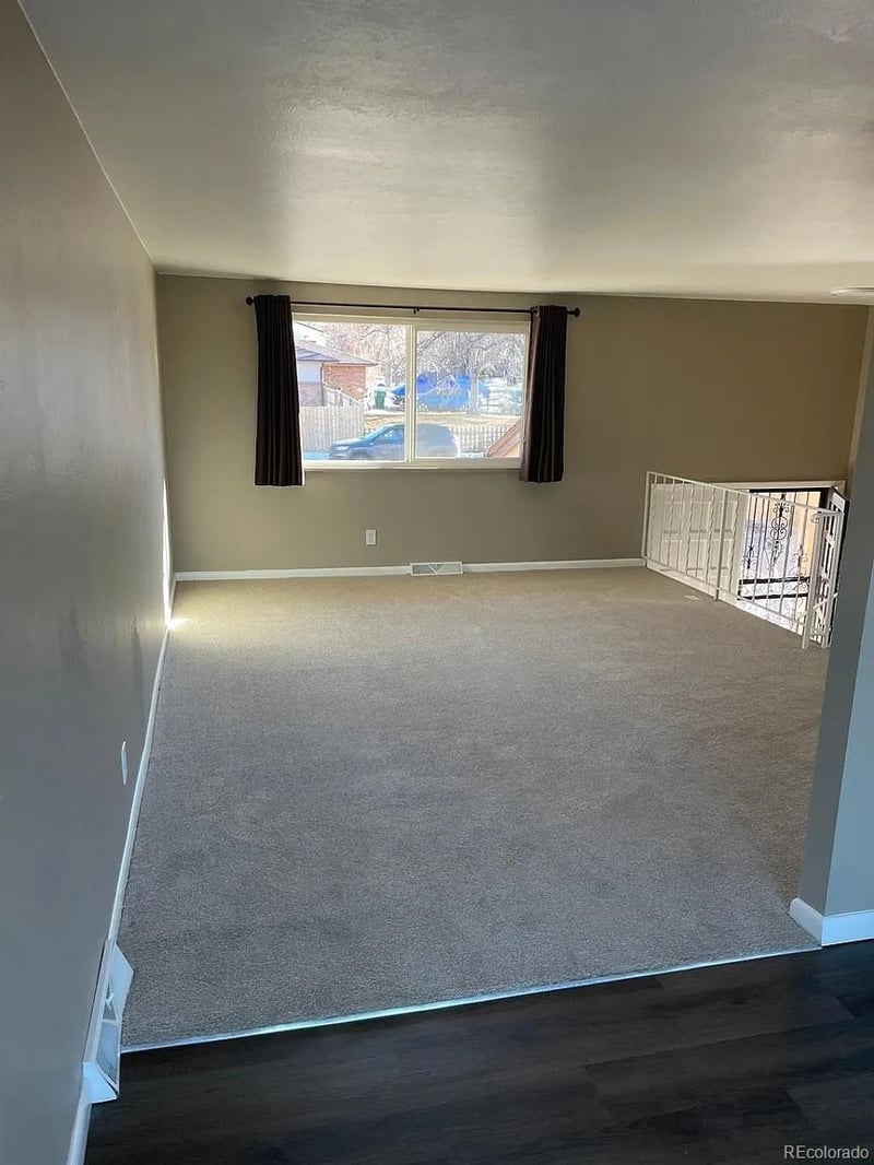 12483 8th Ave, Golden, CO 80401