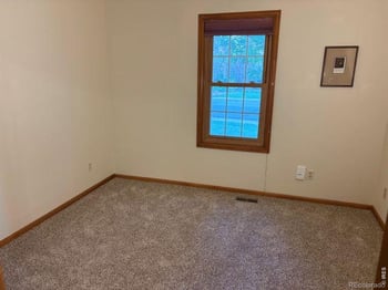 2400 Elmhurst Pl, Longmont, CO 80503