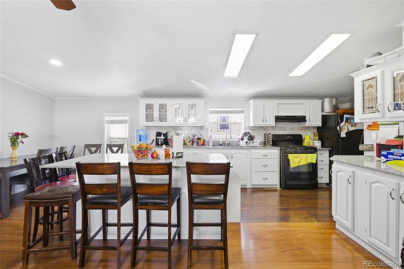 1724 Clark St, Aurora, CO 80011