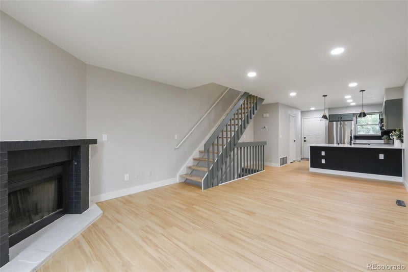 11149 17th Ave #104, Lakewood, CO 80215