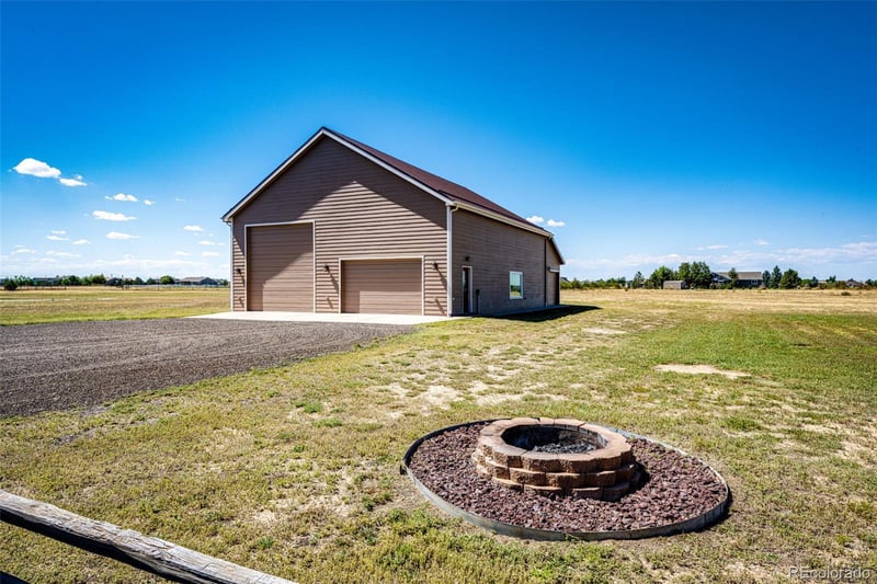 859 Shoshone St, Strasburg, CO 80136