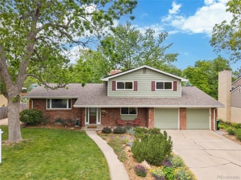 6929 Bemis St, Littleton, CO 80120