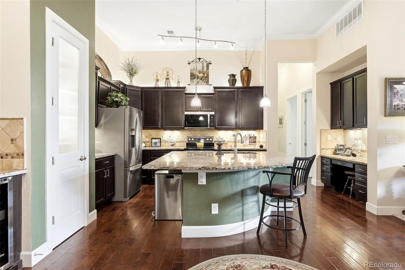 301 Inverness Way #303, Englewood, CO 80112