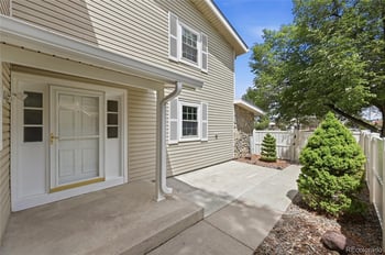 2770 S Heather Gardens Way, Aurora, CO 80014