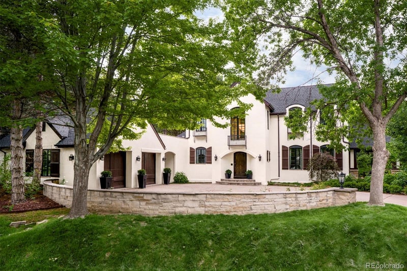 4 Foxtail Cir, Englewood, CO 80113