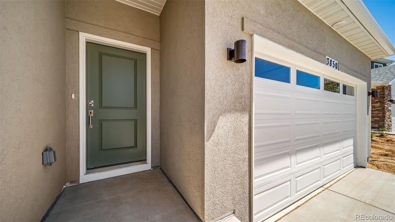 17598 103rd Dr, Commerce City, CO 80022
