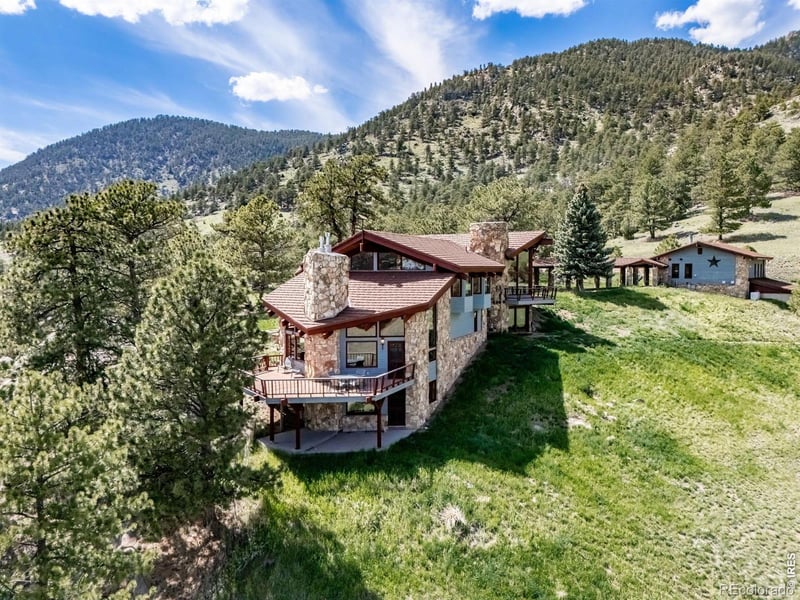 1692 Kiowa Rd, Lyons, CO 80540