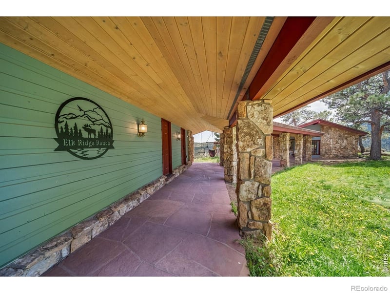 1692 Kiowa Rd, Lyons, CO 80540